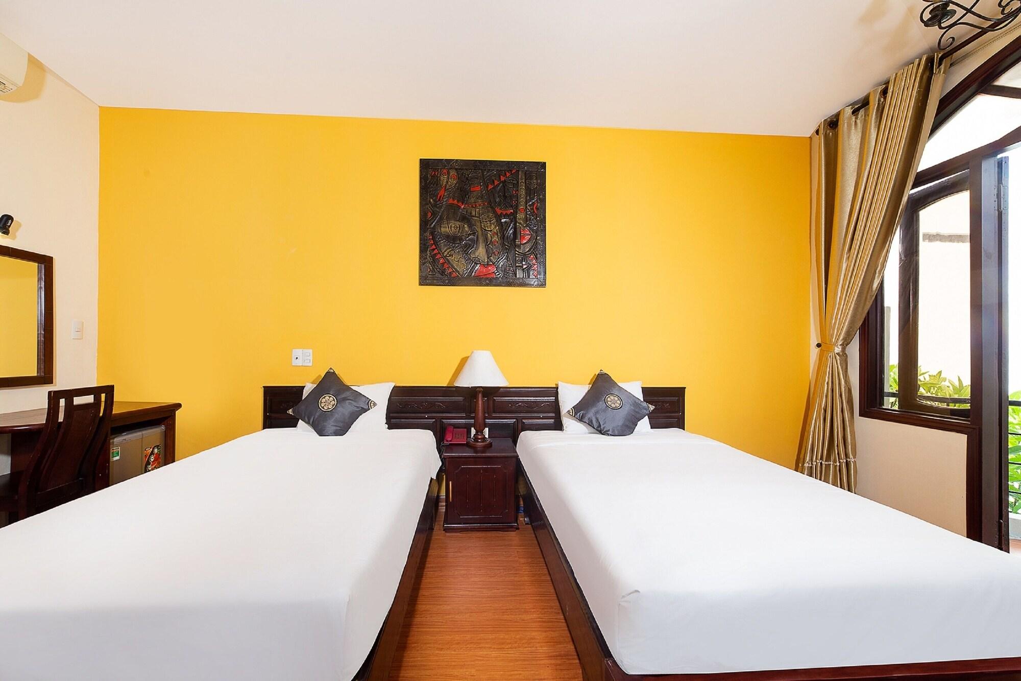 Gold Coast Hotel Đà Nẵng